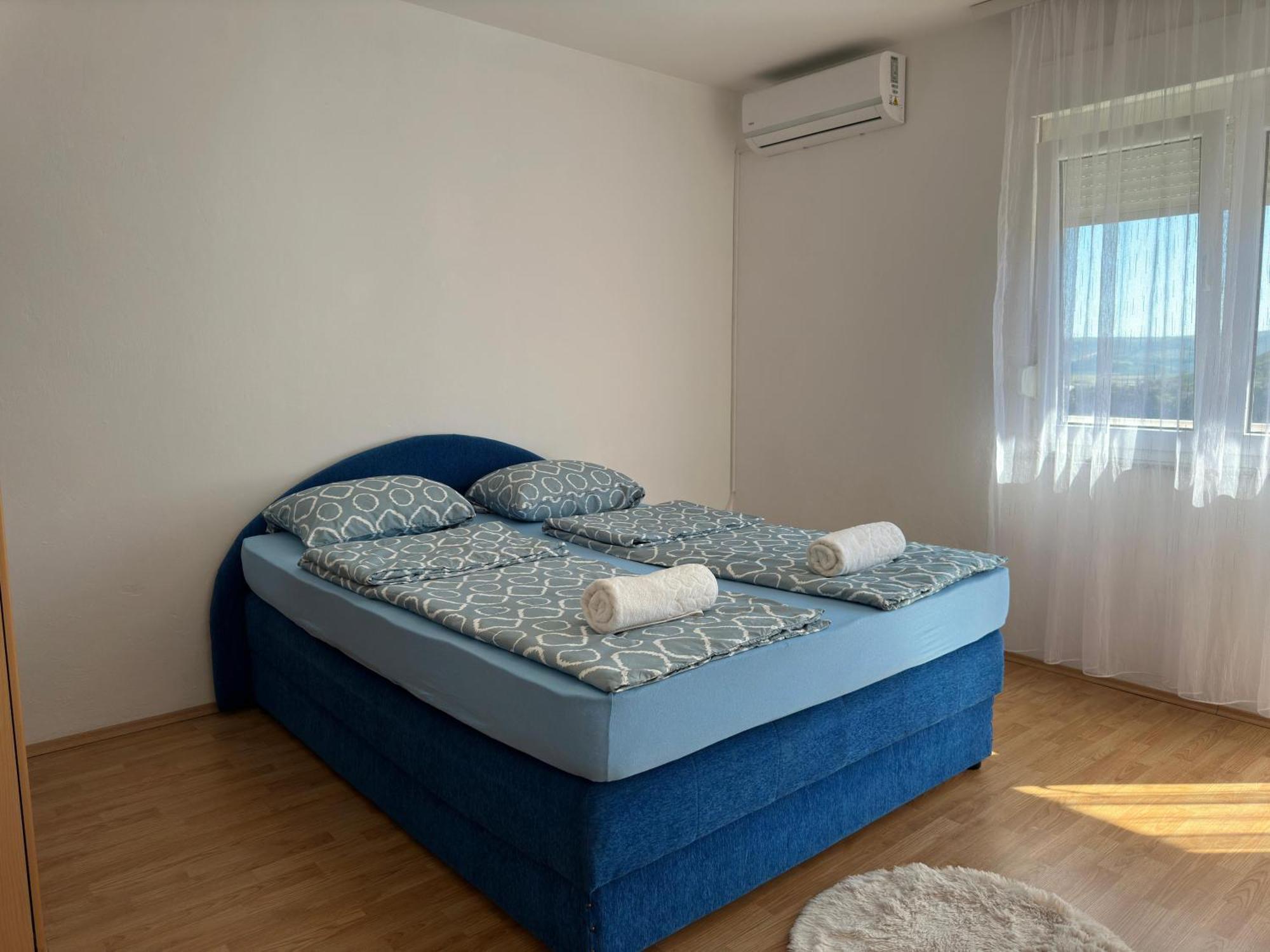 Apartment Nuni *
