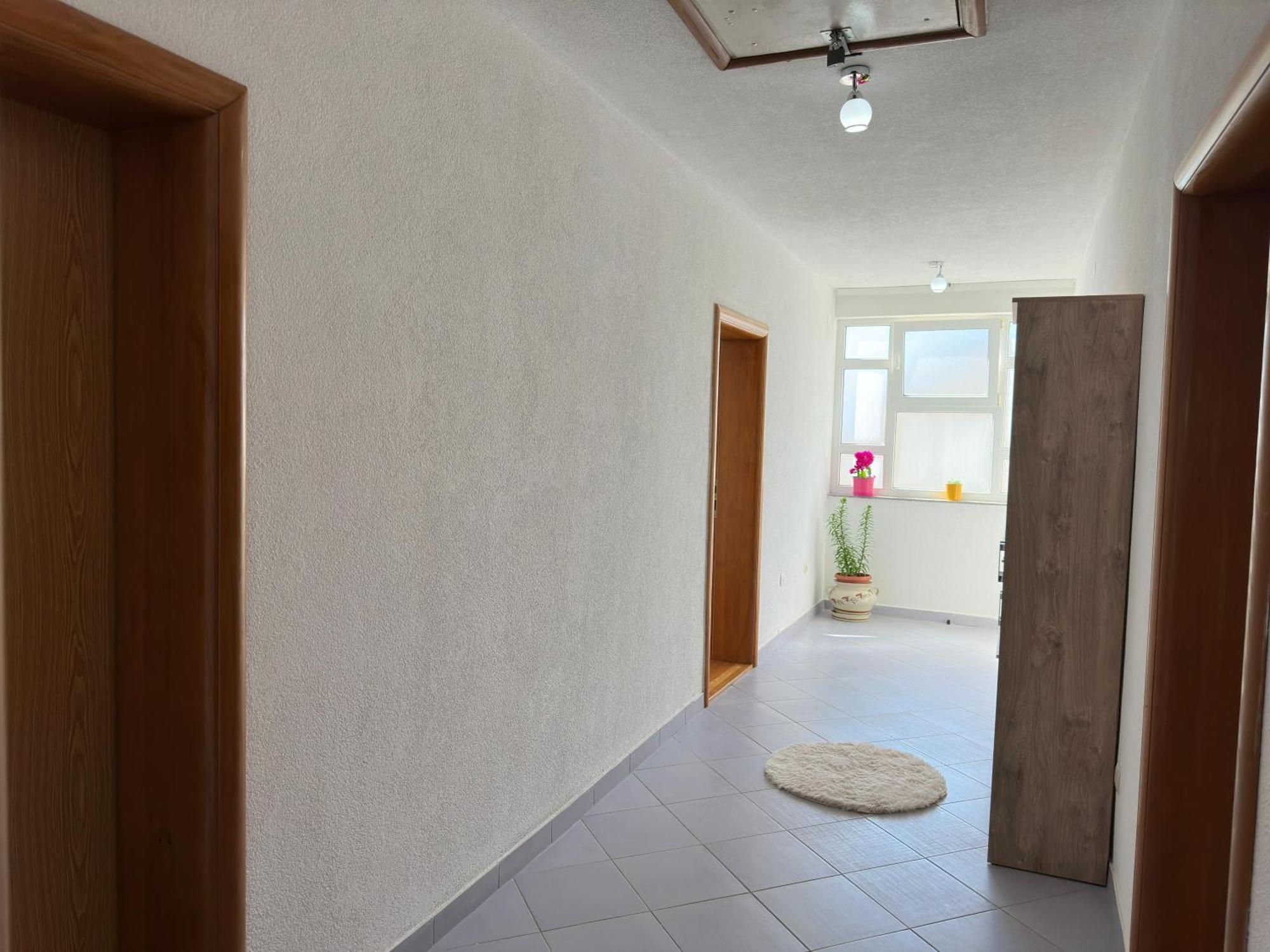 Nuni Apartment