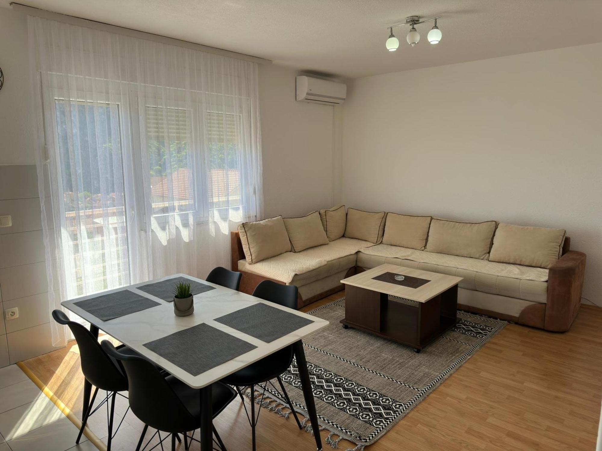 Apartment Nuni *